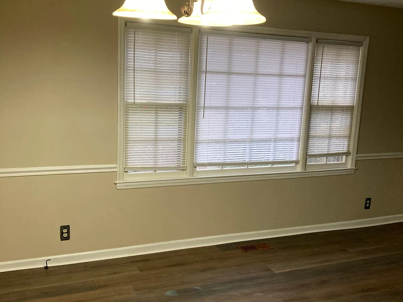 3 bed, 1542 sqft, $1,775 — Photo 2