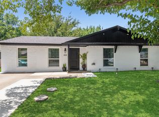 309 Pecan St, Wilmer, TX 75172