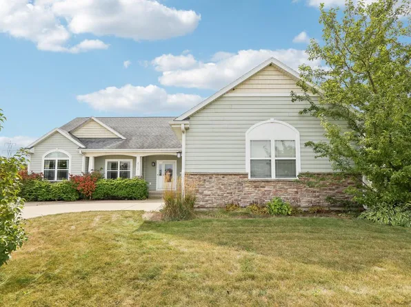 2713 16th PLACE, Kenosha, WI 53140