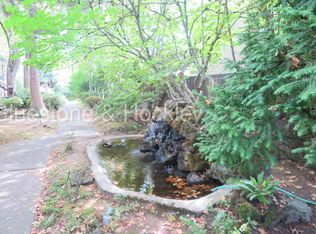 2309 State St APT 6, Salem, OR 97301