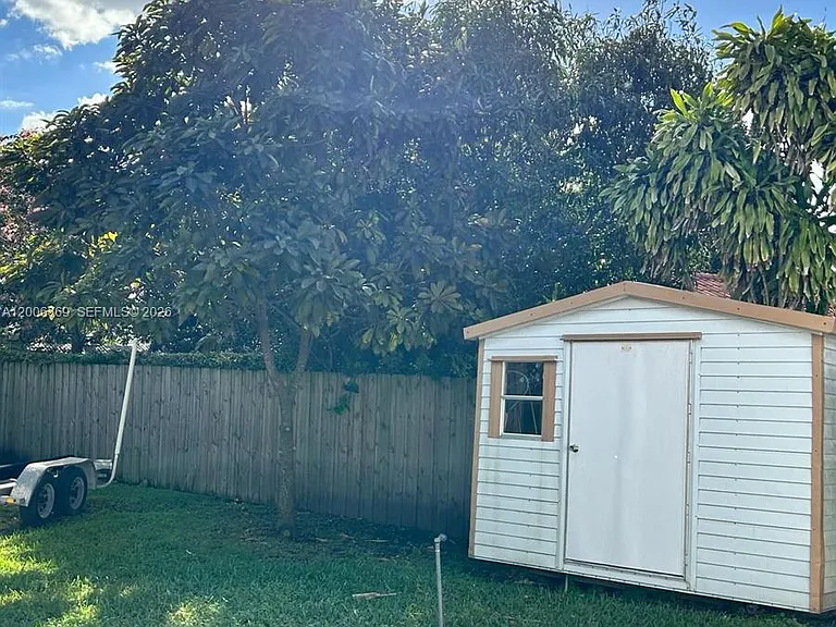 820 NW 132nd Ct — Photo 19