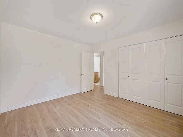 110 Gorman Park Rd — Photo 23