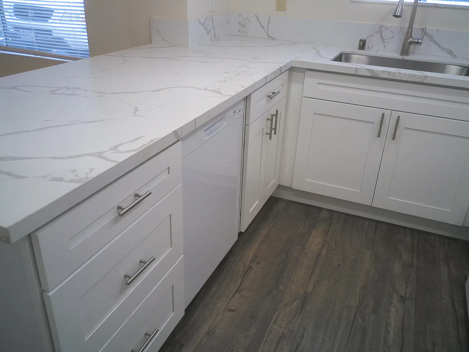 2 bed, 863 sqft, $2,600 — Photo 4