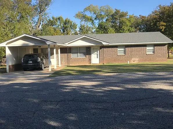 1820 W Ardmore Ave, Sulphur, OK 73086
