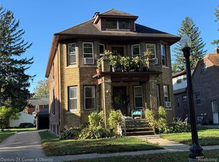 22333 Gregory St, Dearborn, MI 48124