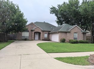 400 Charles St, Keller, TX 76248