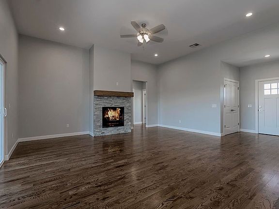 5th image of 7100 Westchester Way