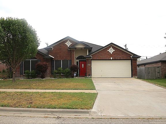 2nd image of 4908 Shumard Dr