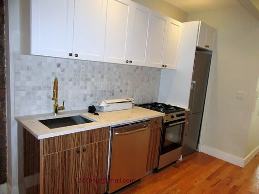 Rented by GFI Realty Services LLC | media 27