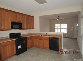 3008 Summerfield Ridge Ln, Matthews, NC 28105