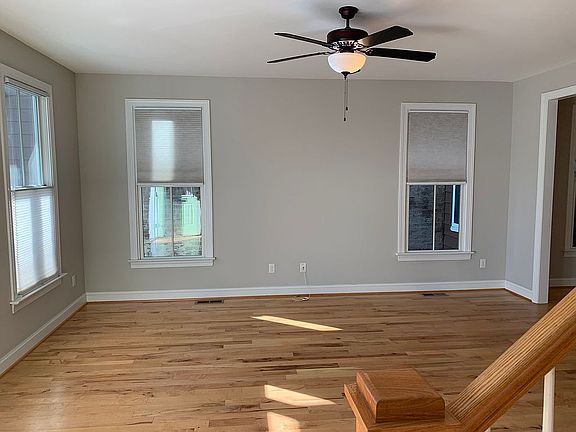 4th image of 2118 M St