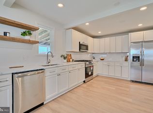 405 S Taylor Ave, Essex, MD 21221