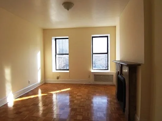 Rented by Friedman Roth Realty | media 15