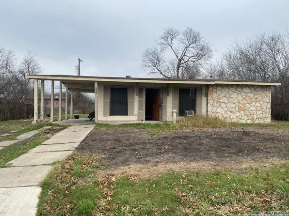 123 Flair Dr., San Antonio, TX 78227