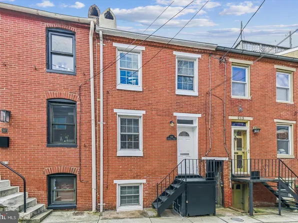 215 Grindall St, Baltimore, MD 21230