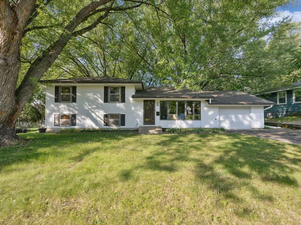 8812 York Rd S, Minneapolis, MN 55431