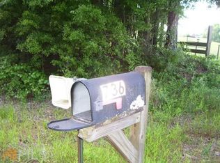 736 Needmore Rd, Roopville, GA 30170