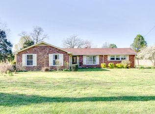 130 East Dr, Hendersonville, TN 37075