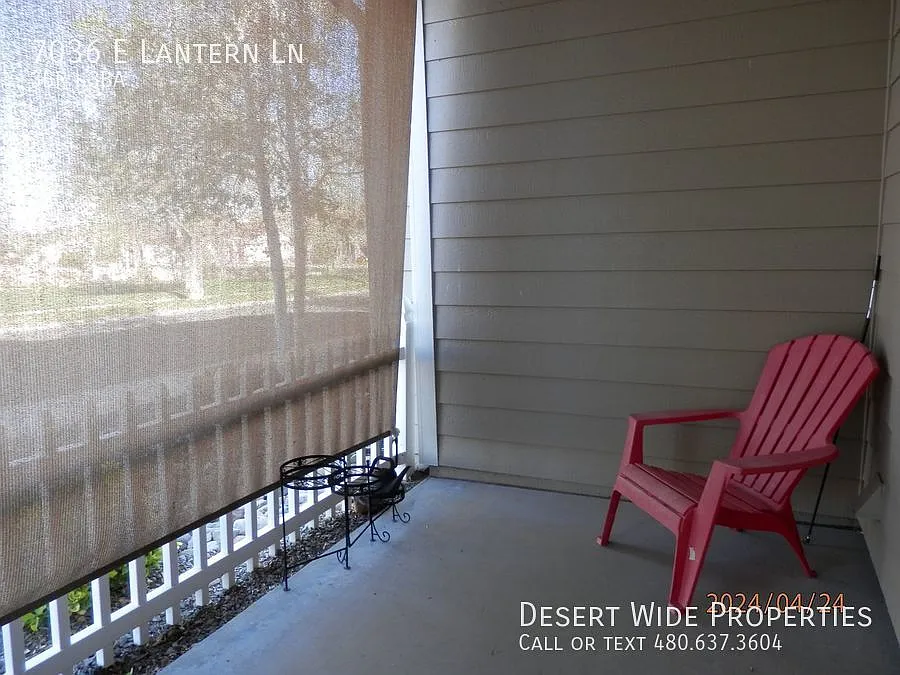 3 bed, 2.5 bath, $2,294 — Photo 3
