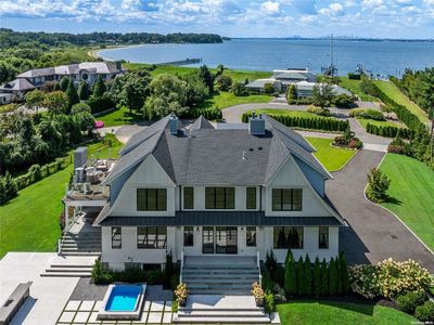 6 Half Moon Lane, Sands Point, NY, 11050