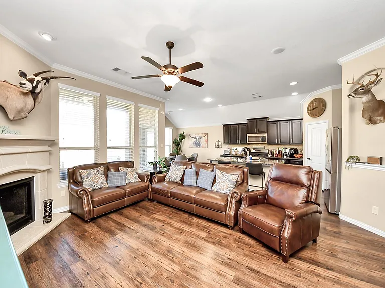 7502 Simpson Springs Ln — Photo 19