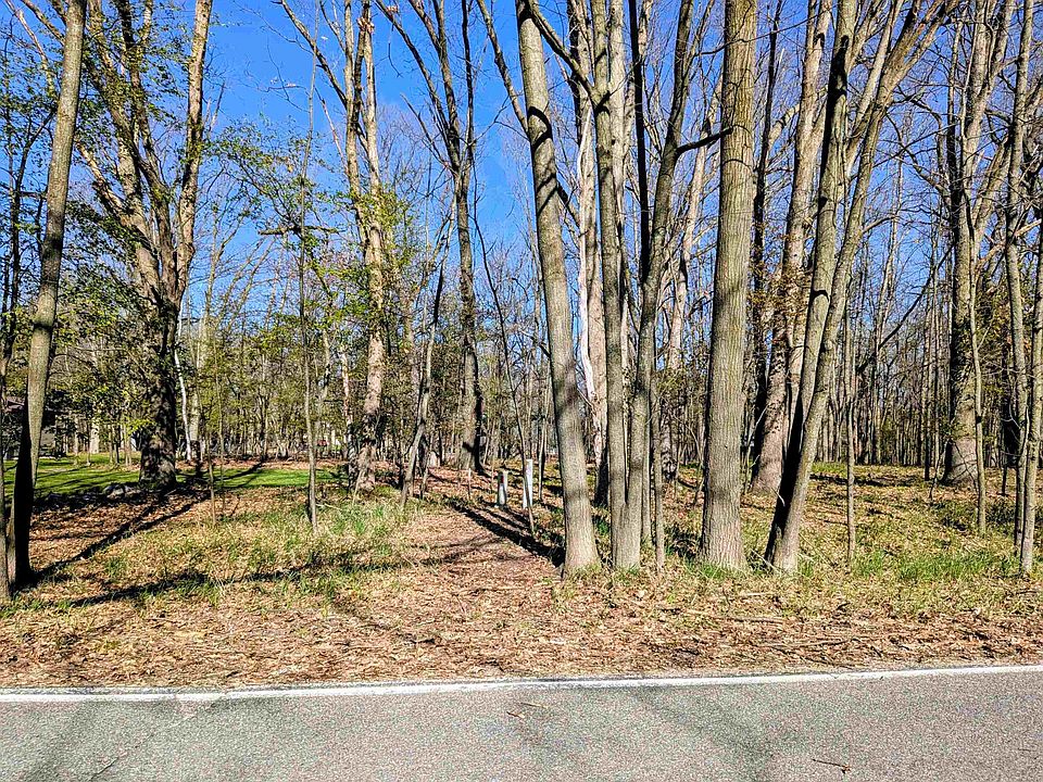 1st image of 1050 Bundy Dr