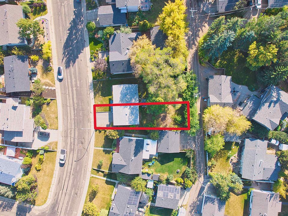 1st image of 4218 121st St NW