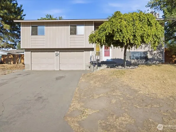 1330 Semillon Place, Prosser, WA 99350