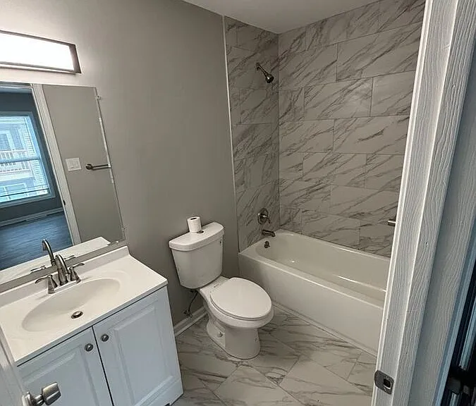 764 Main St #203 — Photo 5
