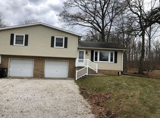 10410 Freshley Ave NE, Alliance, OH 44601