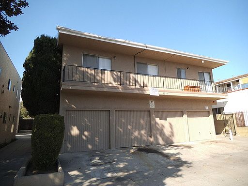 1st image of 3235 E 15th St APT 1