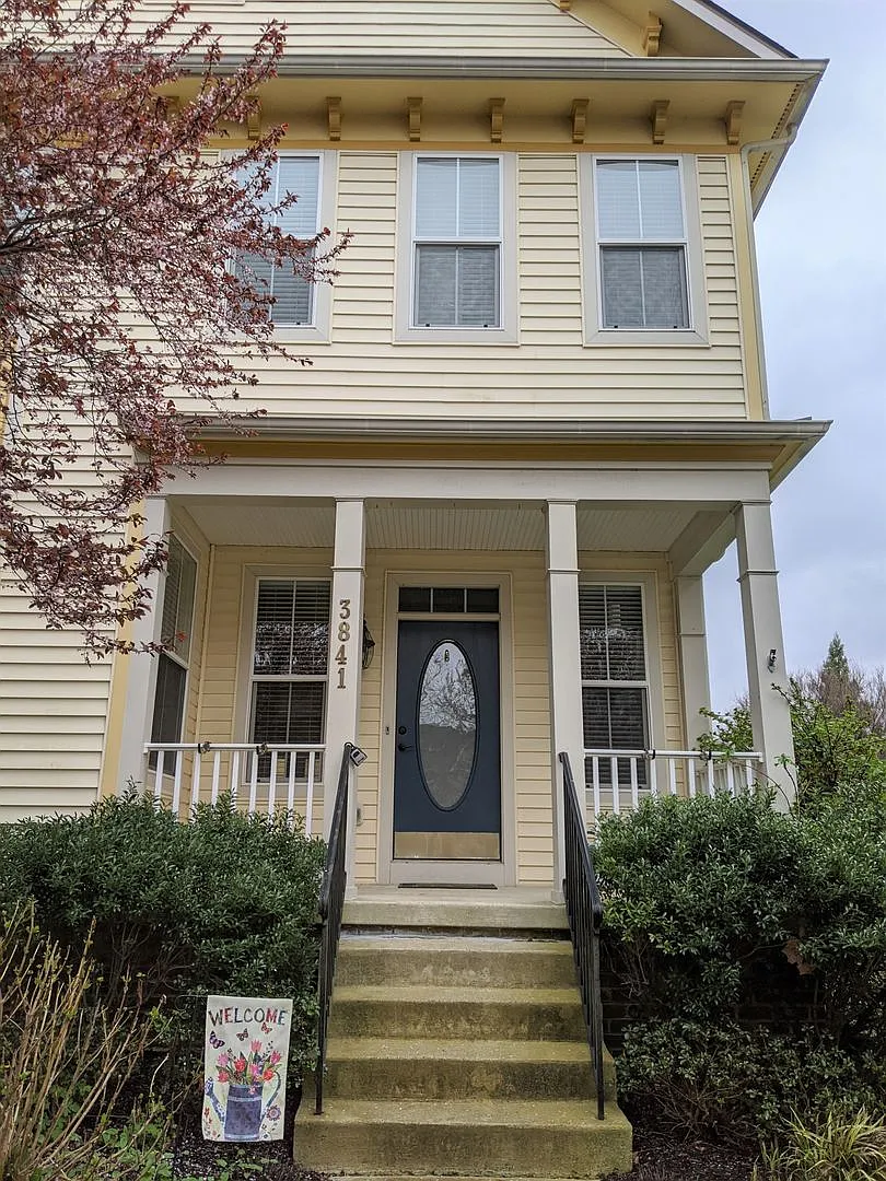 3841 Braveheart Dr photo 1