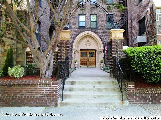 1st image of 215 Hart Blvd APT 4A