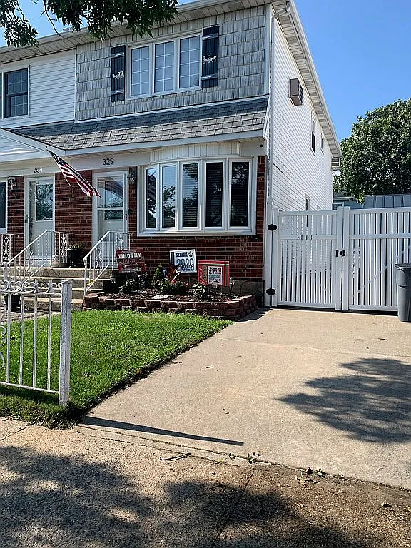 329 Lamoka Ave photo 1