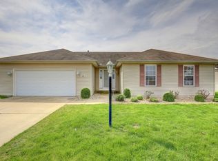 3207 Florence Dr, Champaign, IL