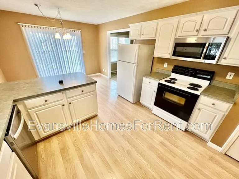 4035 Pine Dr #4035 — Photo 4