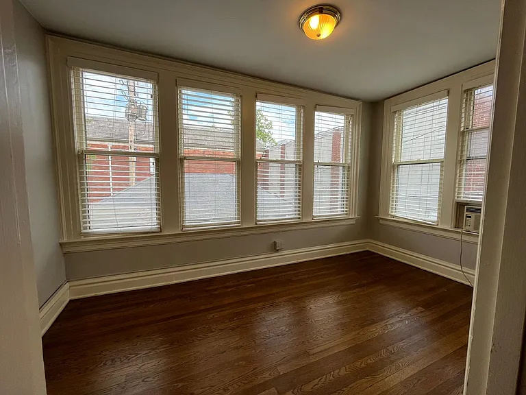 240 S Belvedere Blvd — Photo 19
