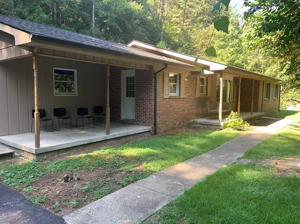60 Ridge Run, Prestonsburg, KY 41653