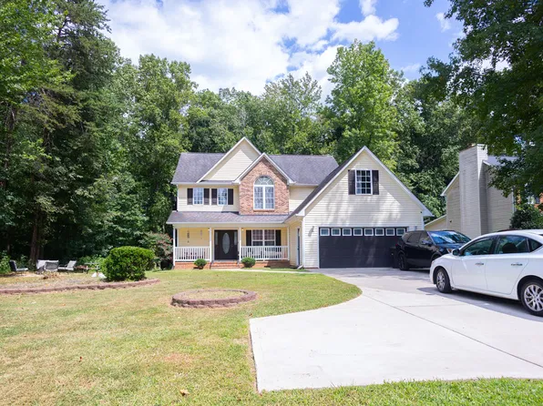 1330 Sherwood Dr, Reidsville, NC 27320