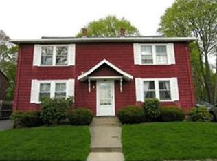 322 Hunnewell St APT 3, Needham, MA 02494