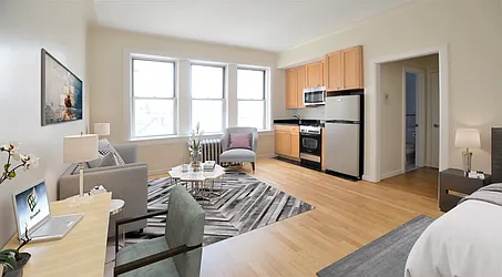 Rented by Manhattan Realty Group