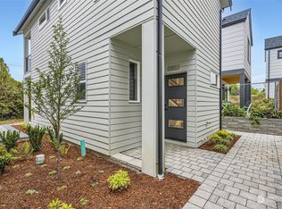 1707 S Walker St, Seattle, WA 98144