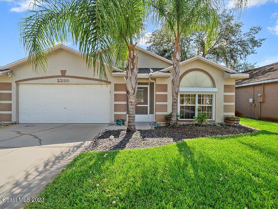 1st image of 2255 Saint Andrews Dr