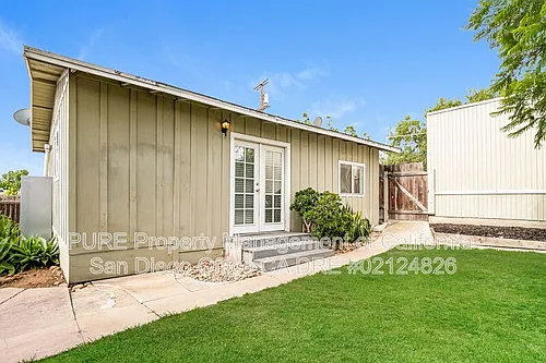 3053 B St Photo 1