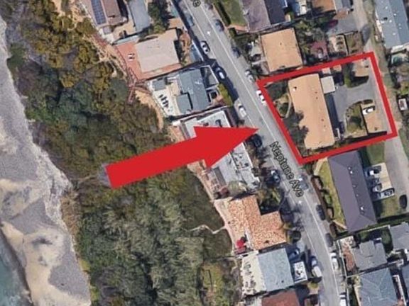 LOCATION LOCATION LOCATION!