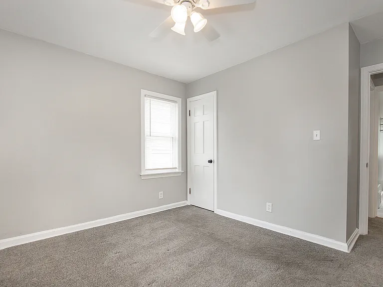21871 Priday Ave — Photo 13