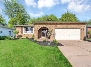 35 S View Dr, Depew, NY 14043