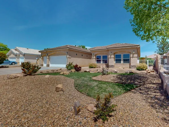 3933 Augusta Dr SE, Rio Rancho, NM 87124