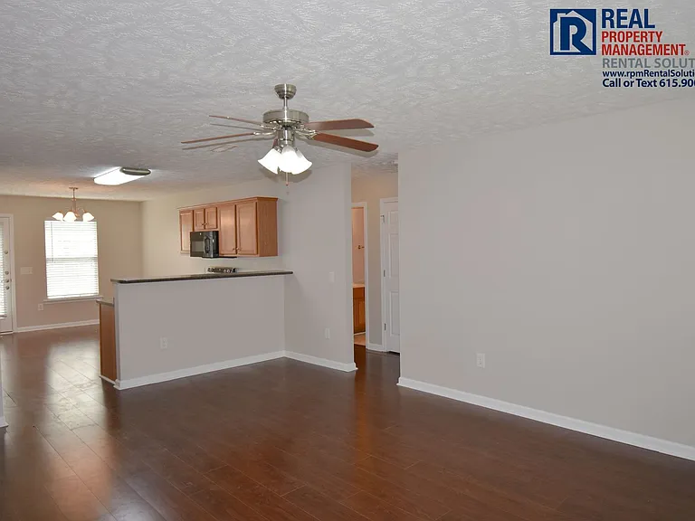 2817 Painted Pony Dr — Photo 3