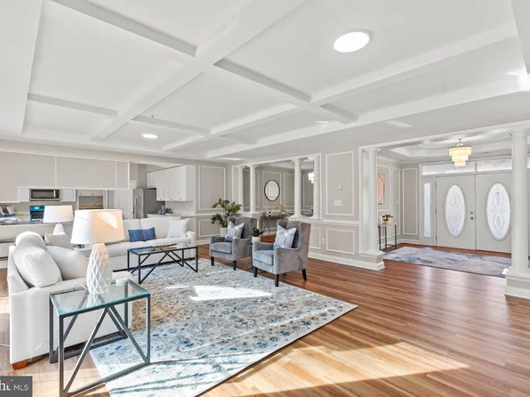 16420 Bealle Hill Rd, Waldorf, MD 20601